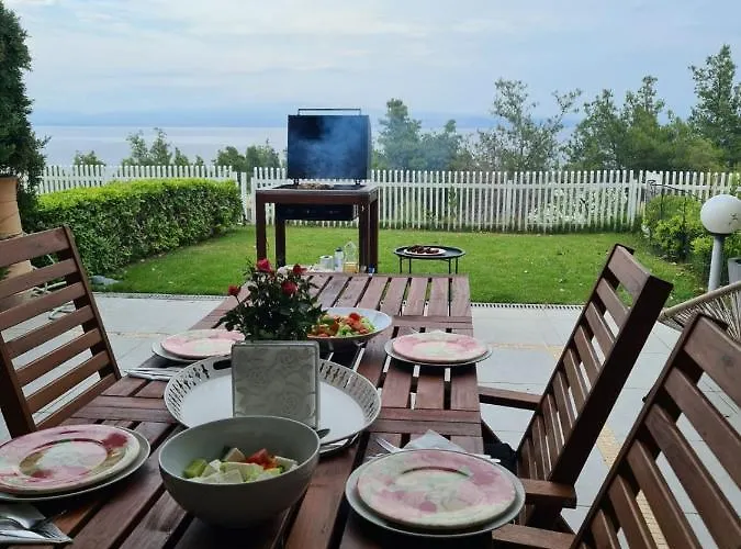 Janis Seaview Tatil Evi Néa Fókaia